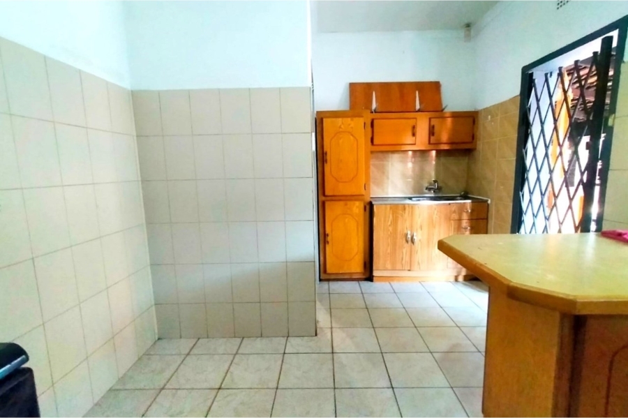 To Let 3 Bedroom Property for Rent in Geelhoutpark North West